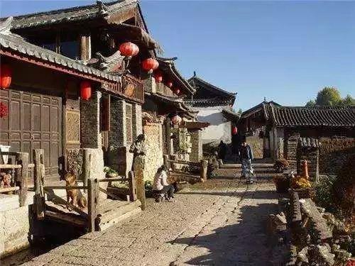 连接正负极